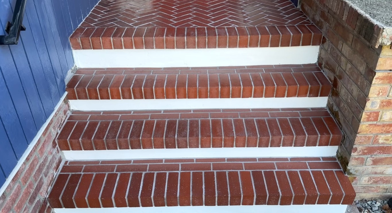 Brick and stone steps repair and construction in Hollywood, FL