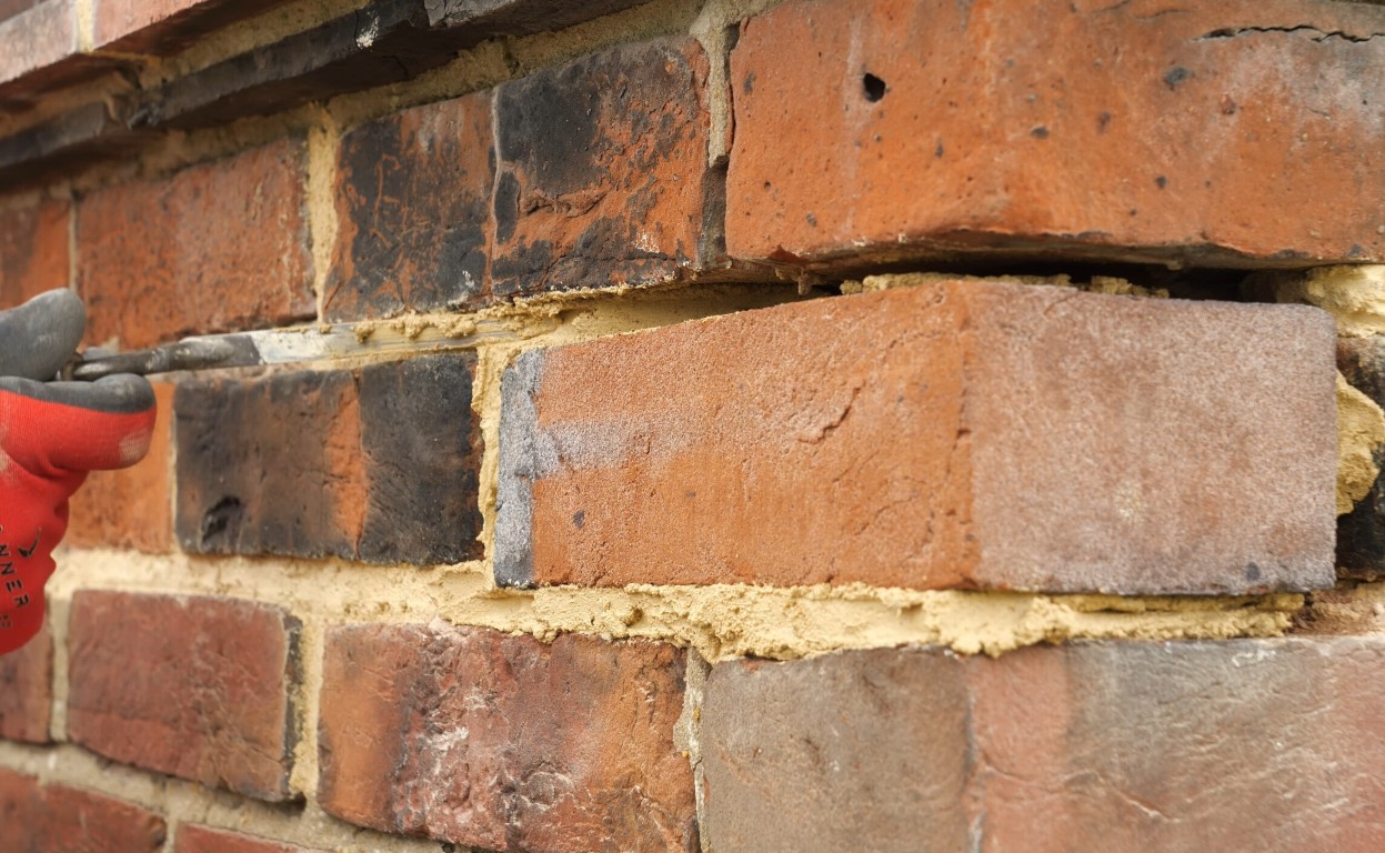 Professional brick repair and restoration services in Hollywood, FL